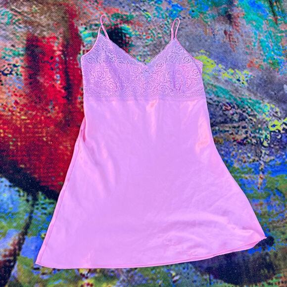 Nine & Co. pink lace nightie - Picture 1 of 8
